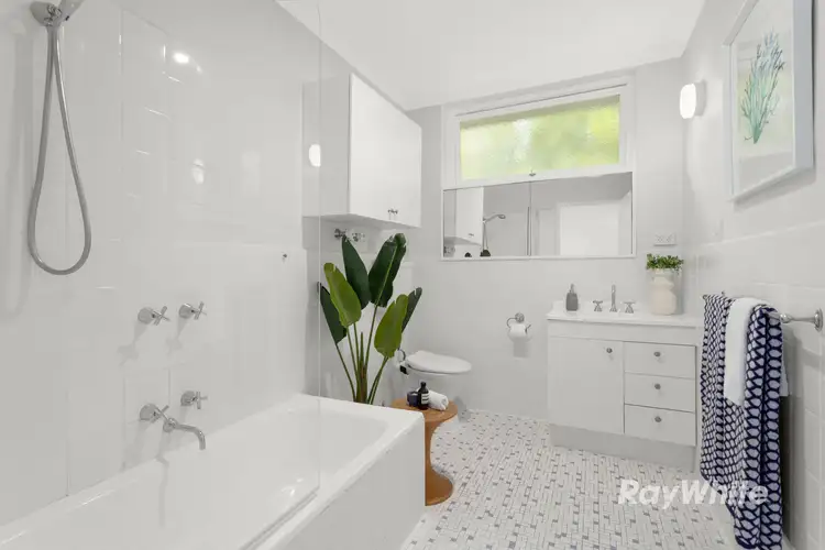 Fifth view of Homely apartment listing, 17/212 Kambrook Road, Caulfield VIC 3162