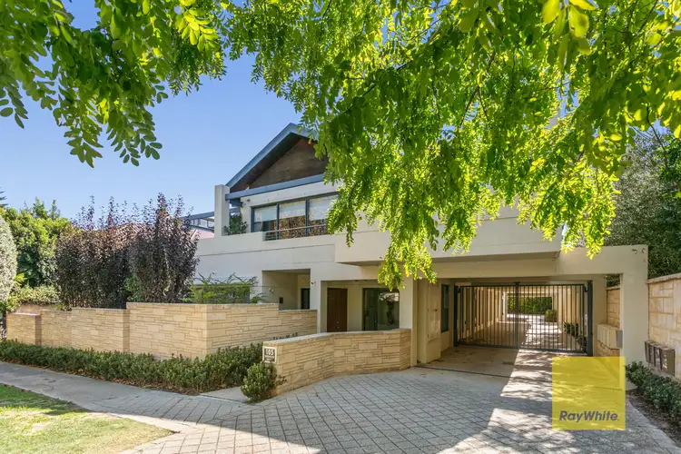 4/105 Bindaring Parade, Claremont WA 6010