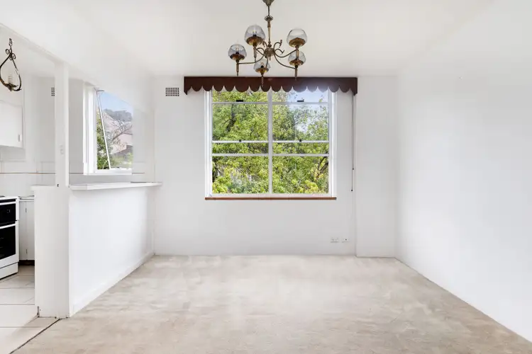 Third view of Homely studio listing, 16/16-18 Roslyn Gardens, Elizabeth Bay NSW 2011