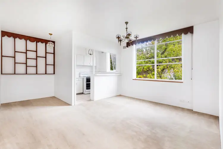 Fourth view of Homely studio listing, 16/16-18 Roslyn Gardens, Elizabeth Bay NSW 2011