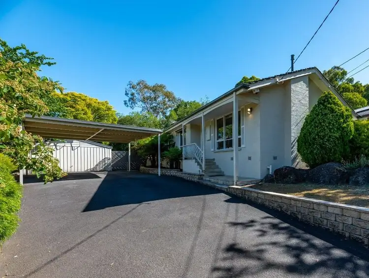 10 Brenda Court, Croydon VIC 3136