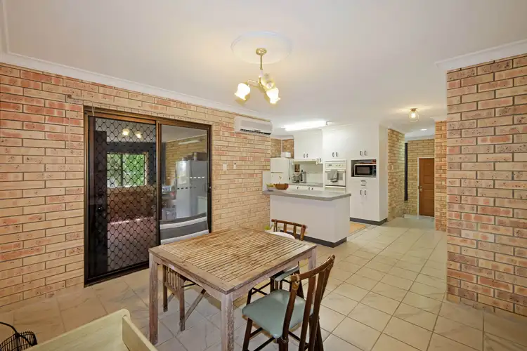Fifth view of Homely house listing, 18 Elva Court, Glenella QLD 4740
