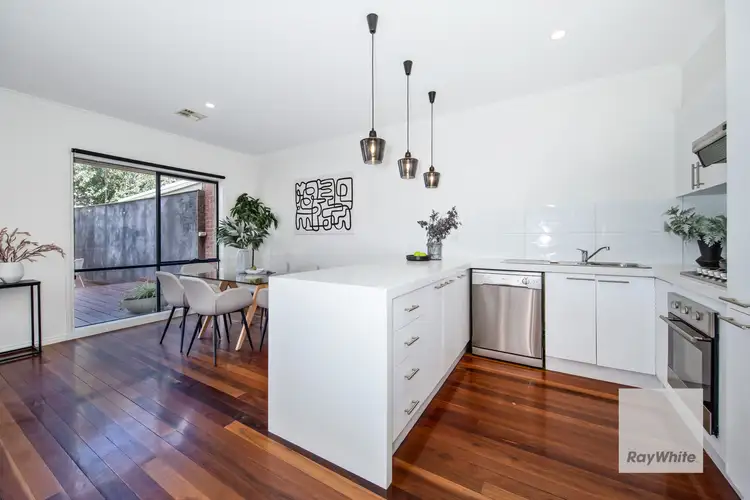 5/36A Robinsons Road, Deer Park VIC 3023
