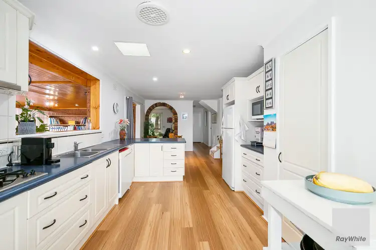 Second view of Homely house listing, 5 Buggatti Court, Keilor Downs VIC 3038