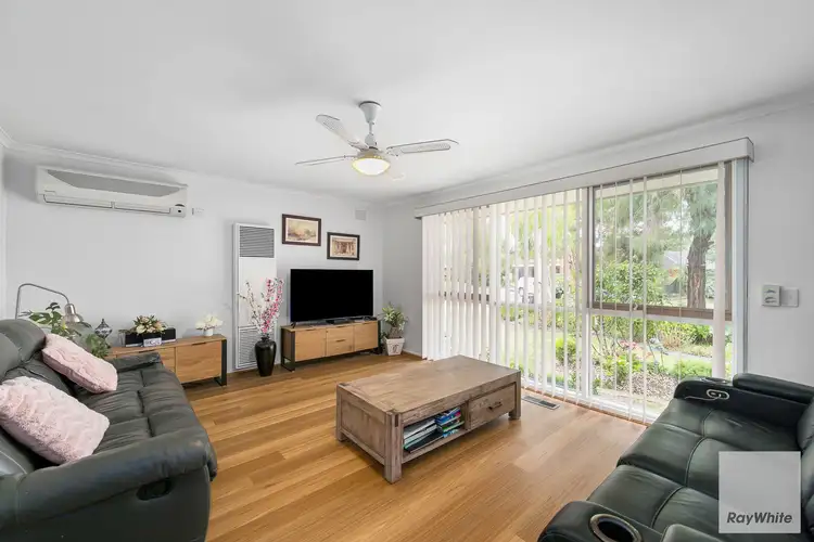 Third view of Homely house listing, 5 Buggatti Court, Keilor Downs VIC 3038