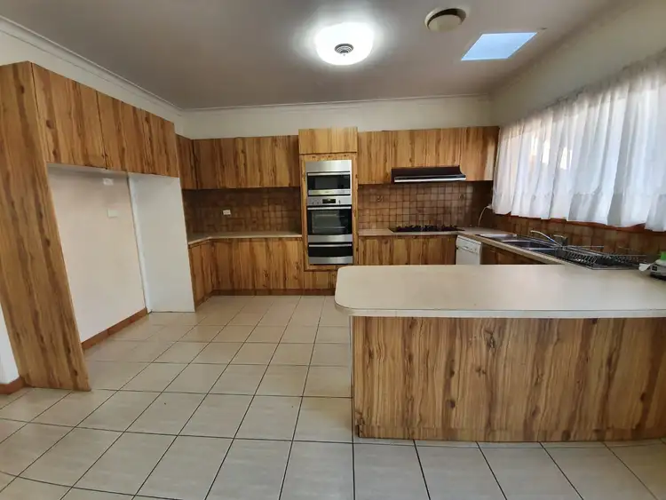 Second view of Homely unit listing, 1/10 Elizabeth Street, Oakleigh East VIC 3166