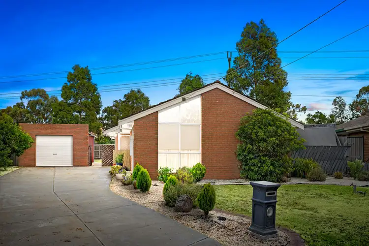 5 Currawong Court