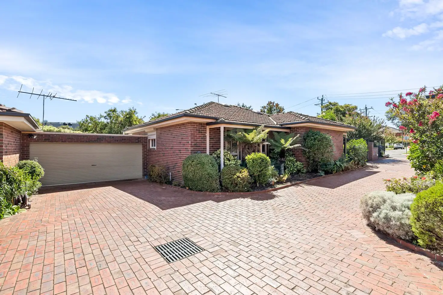 Main view of Homely unit listing, 1/6-8 Myrniong Street, Glen Iris VIC 3146