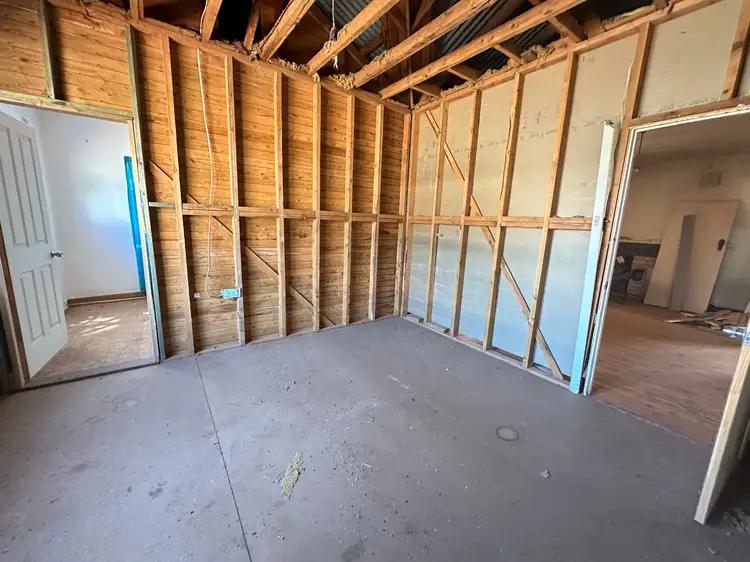 Sixth view of Homely house listing, 33 Caswell Street, Peak Hill NSW 2869