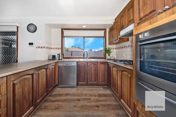 Fourth view of Homely house listing, 5 Sandstone Court, Delahey VIC 3037