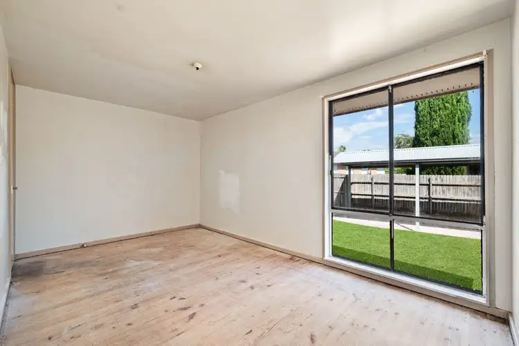 Fourth view of Homely house listing, 8 Atkinson Place, Airds NSW 2560
