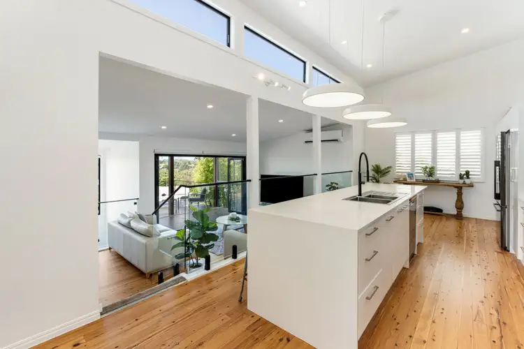 Fourth view of Homely house listing, 8 Summit Crescent, Carrara QLD 4211