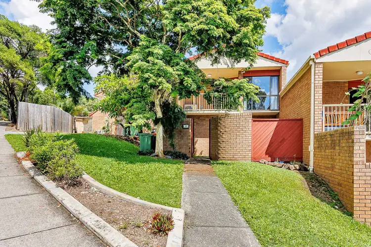 8/1A Mcleod Street, Highland Park QLD 4211