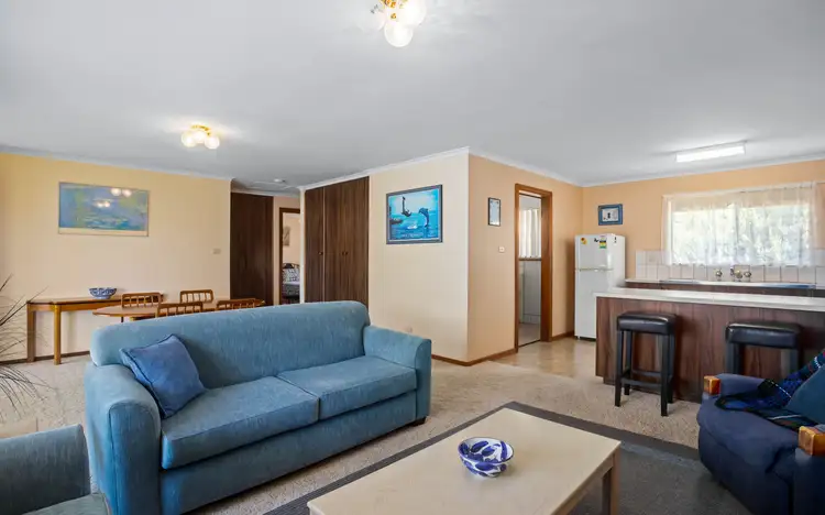 Fifth view of Homely house listing, 4/5 The Parkway, Victor Harbor SA 5211