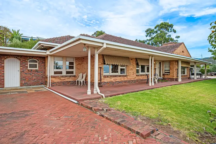 38 Norton Summit Road, Teringie SA 5072