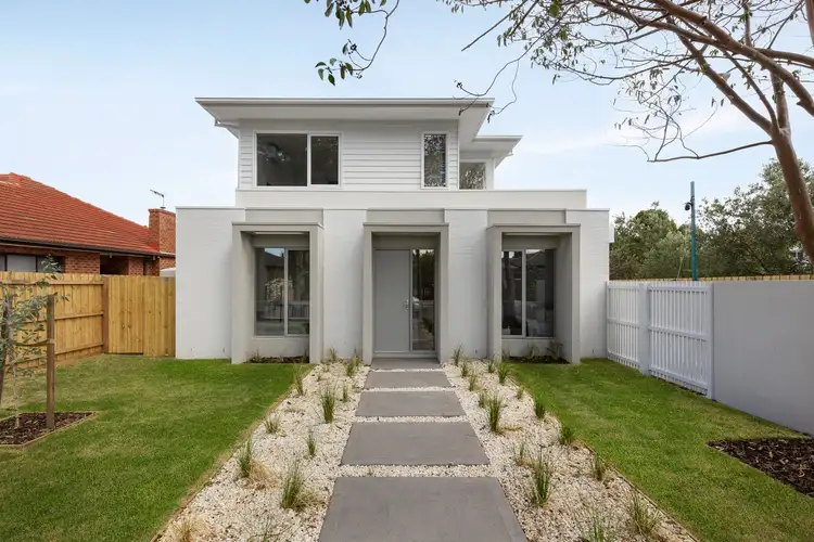 1/5 Rowan Avenue, Brooklyn VIC 3012