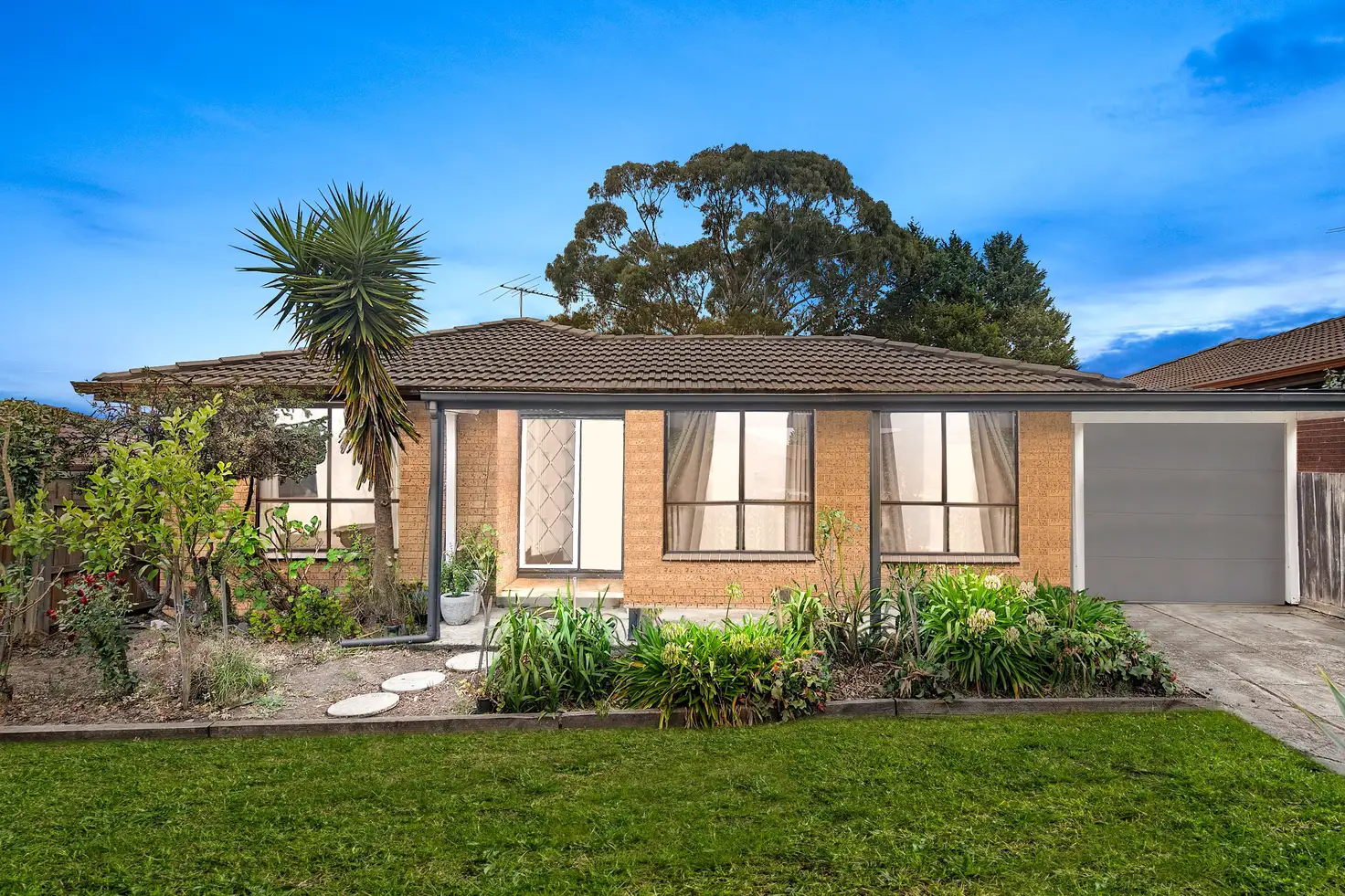 Main view of Homely house listing, 122 Redleap Avenue, Mill Park VIC 3082