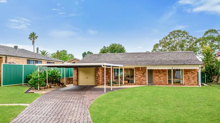 12 Svensden Place, Ingleburn NSW 2565