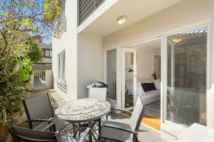 Fourth view of Homely apartment listing, 4/17 Masters Street, Caulfield VIC 3162