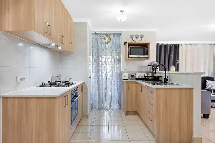 32 Snowdonia Court, Ballajura WA 6066
