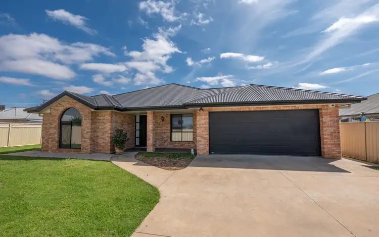 Main view of Homely house listing, 11 Dunstan Close, Forbes NSW 2871