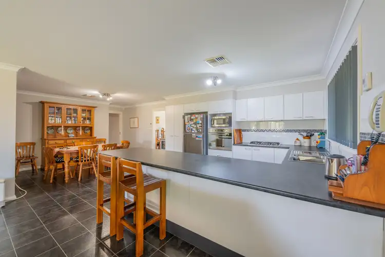 Fifth view of Homely house listing, 11 Dunstan Close, Forbes NSW 2871