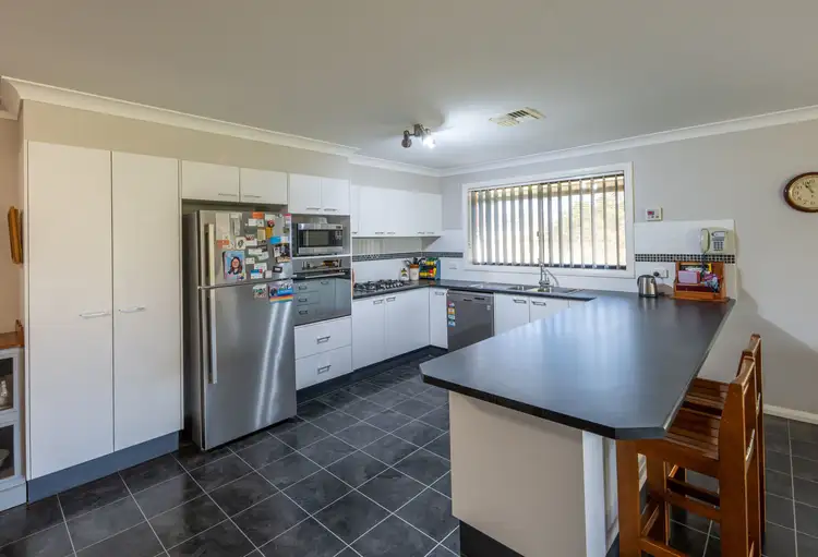 Sixth view of Homely house listing, 11 Dunstan Close, Forbes NSW 2871