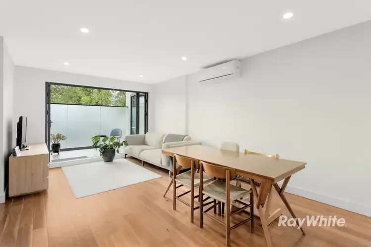 104/93 Truganini Road, Carnegie VIC 3163