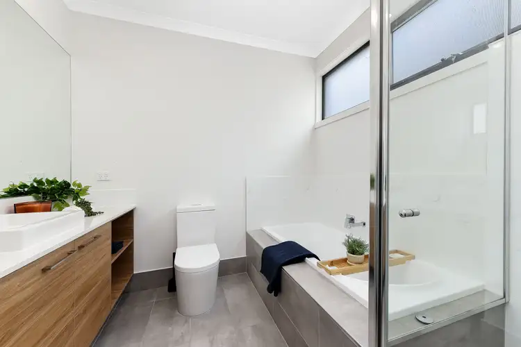 Fifth view of Homely townhouse listing, 292B Highbury Road, Mount Waverley VIC 3149