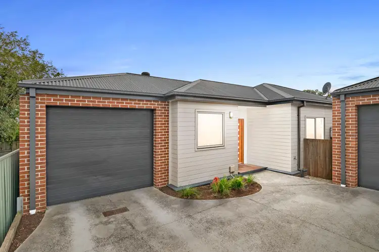 3/6 Graham Avenue, Kilsyth VIC 3137