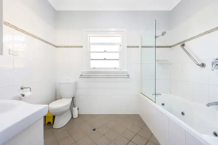 Fourth view of Homely house listing, 13 Central Avenue, Tamworth NSW 2340