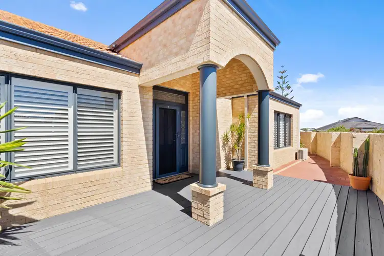 1 Batavia Avenue, Wannanup WA 6210