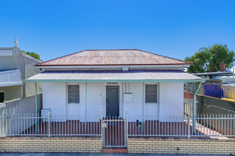 4 Lincoln Street, Highgate WA 6003