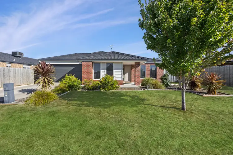 Second view of Homely house listing, 8 William Court, Lancefield VIC 3435