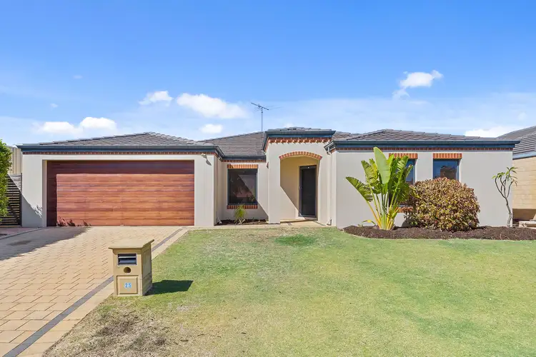 25 Dalwallinu Terrace, Dawesville WA 6211