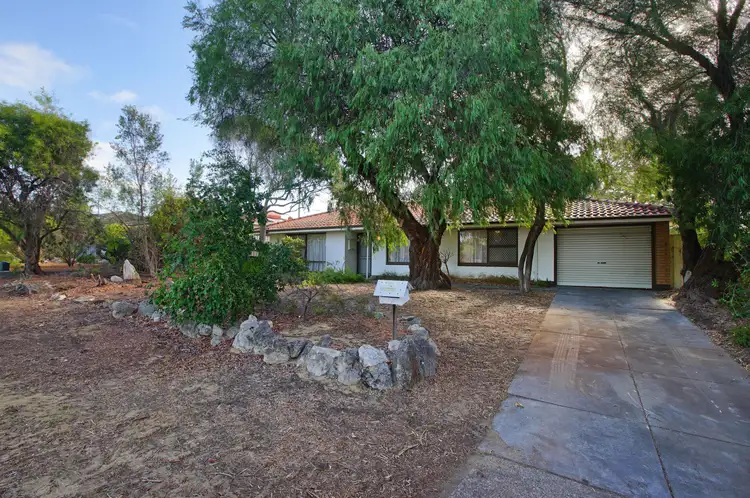 9 Davies Crescent, Kardinya WA 6163