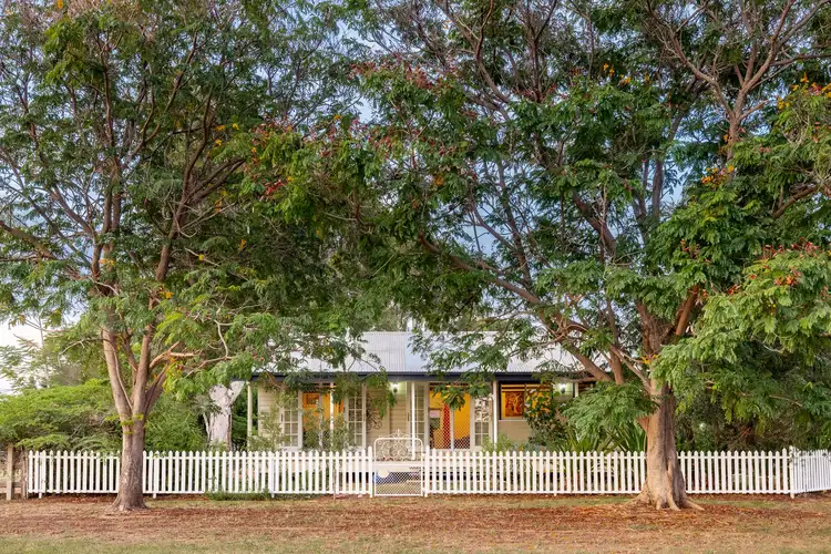 96-98 Bauhinia Street, Barcaldine QLD 4725