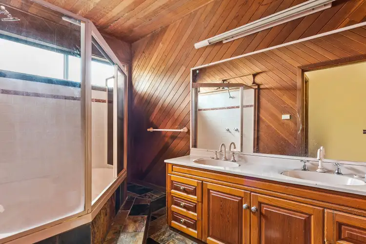 Sixth view of Homely house listing, 16 Leawarra Avenue, Warilla NSW 2528