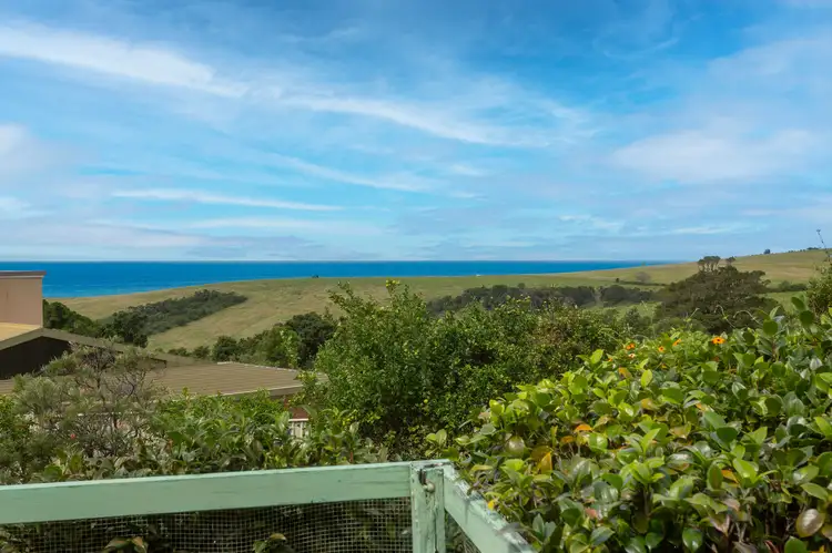 4 South Kiama Drive, Kiama Heights NSW 2533