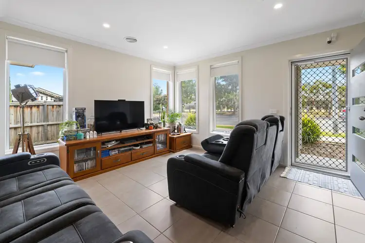 Fifth view of Homely house listing, 15 Attunga Grove, Werribee VIC 3030