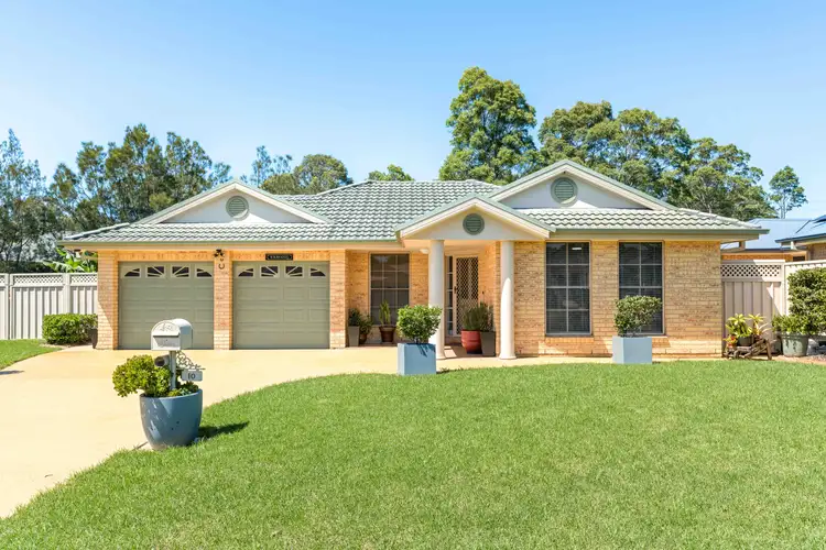 10 Burradoo Crescent, Nowra NSW 2541