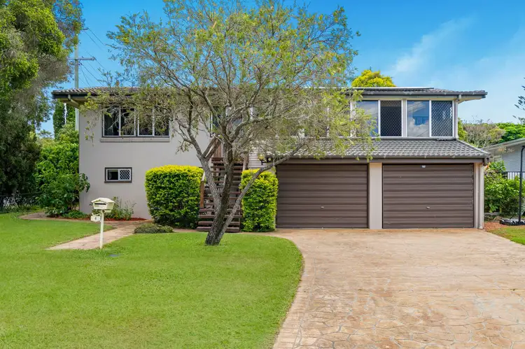 4 Stephenson Street, Oxley QLD 4075