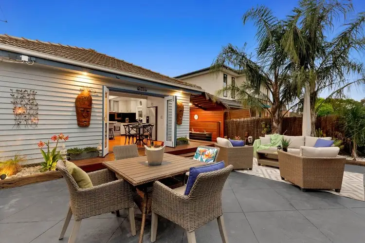 52 Alice Street, Clayton VIC 3168