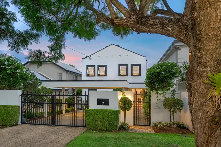 7 Wattle Street, Ascot QLD 4007