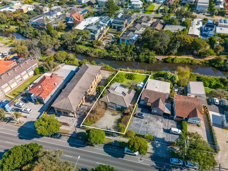 Fourth view of Homely house listing, 352 Nepean Highway, Frankston VIC 3199