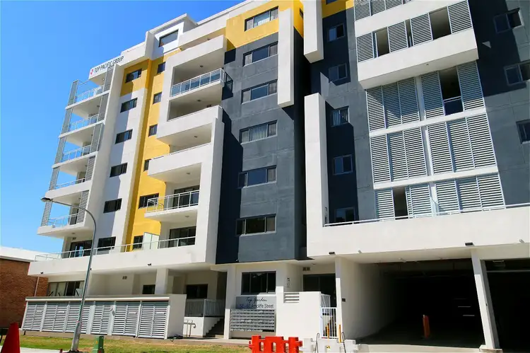 52 Arncliffe Street