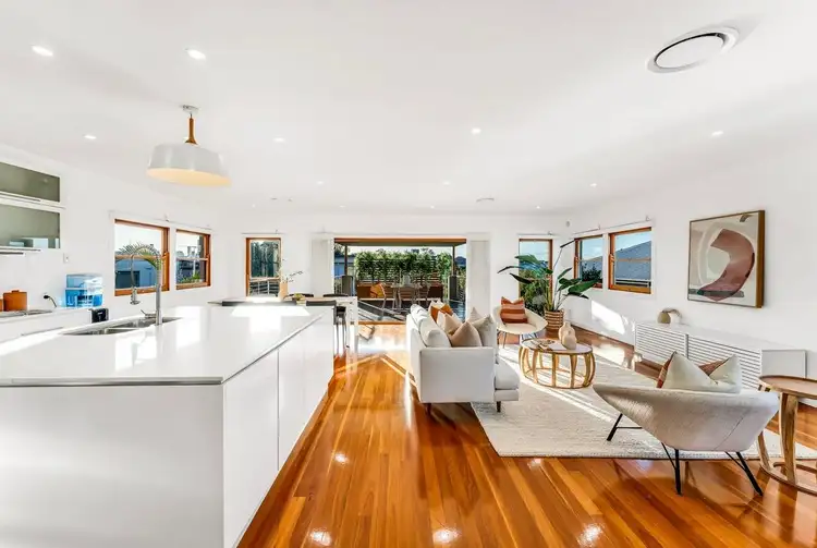 Second view of Homely house listing, 10 Thorpe Street, Balmoral QLD 4171