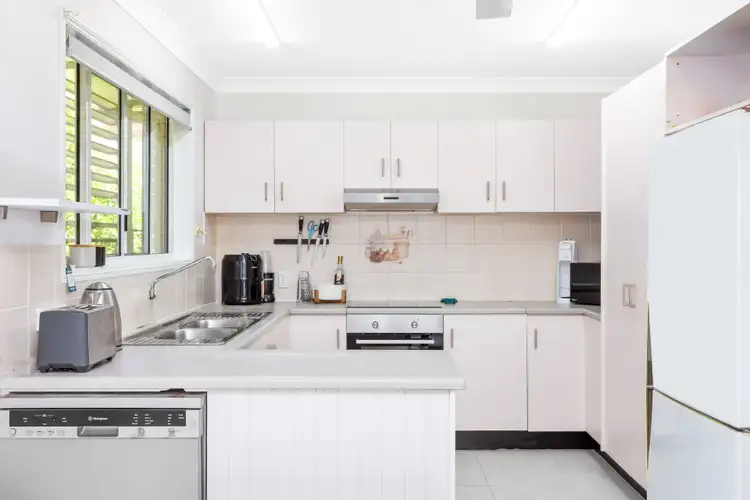 Sixth view of Homely house listing, 1 Bonito Close, Taranganba QLD 4703