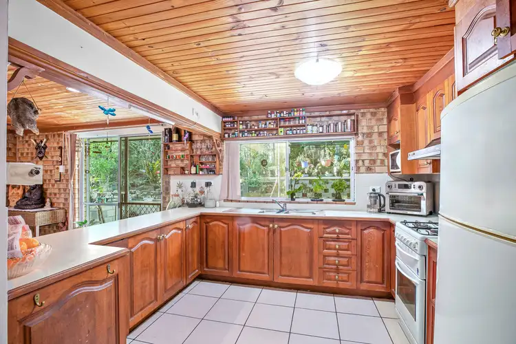 274 Nash Road, Tamaree QLD 4570