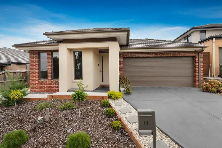 11 Kumalie Drive, Doreen VIC 3754
